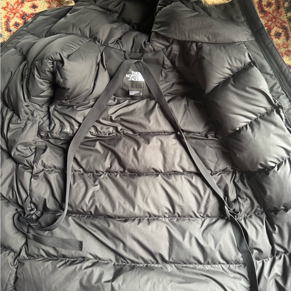 The North Face Women's Black Ski Jacket - Picture 5 of 6